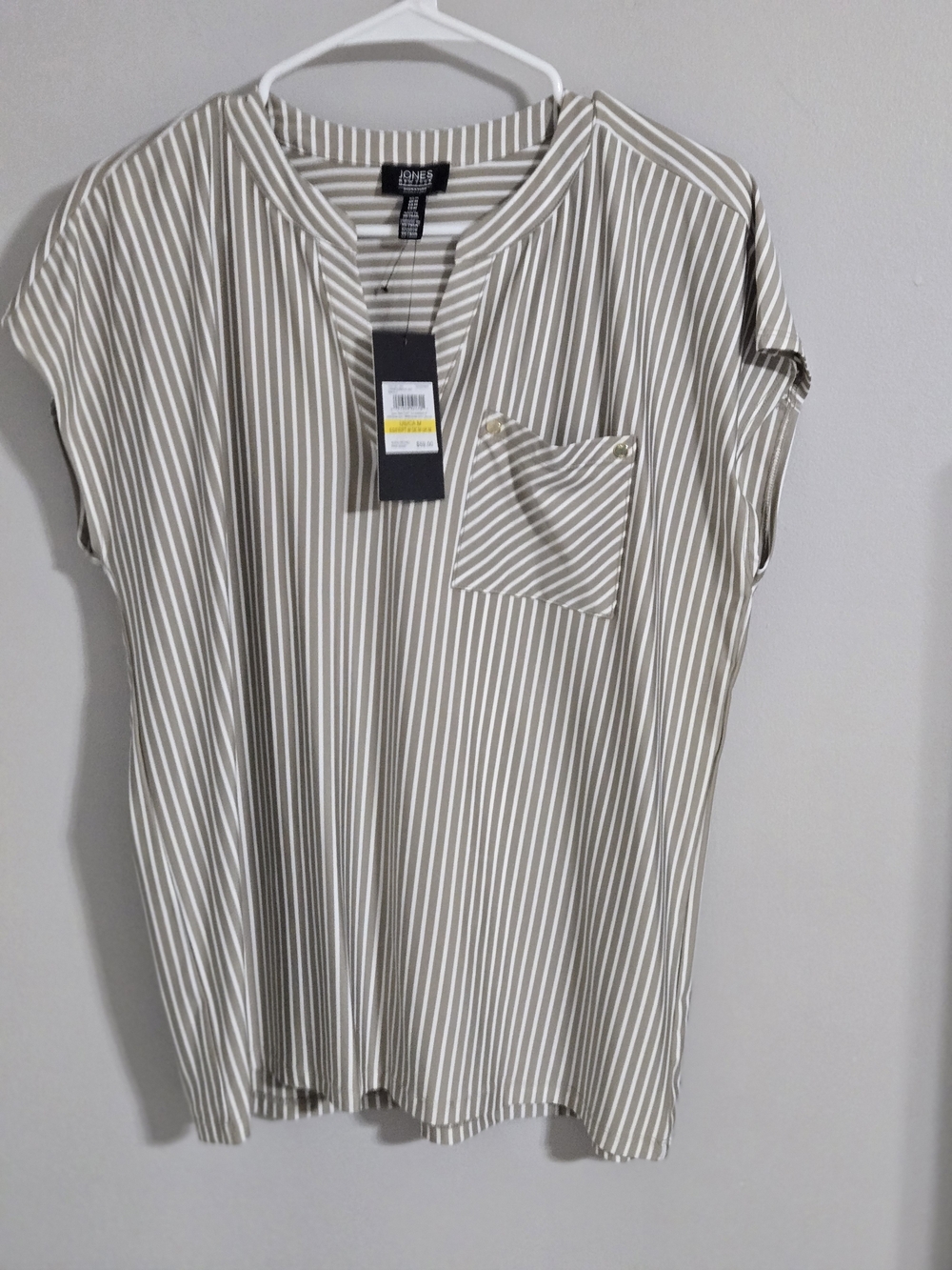 Jones New York Taupe and White Striped Short Sleeve Pocket Top